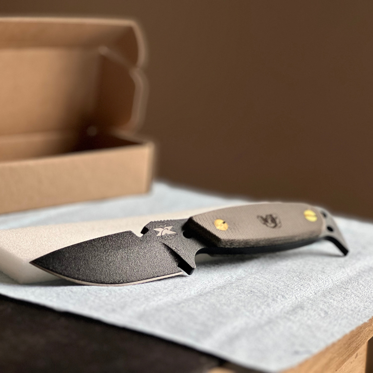 DPx HEST Original D2 (Black) – Straack